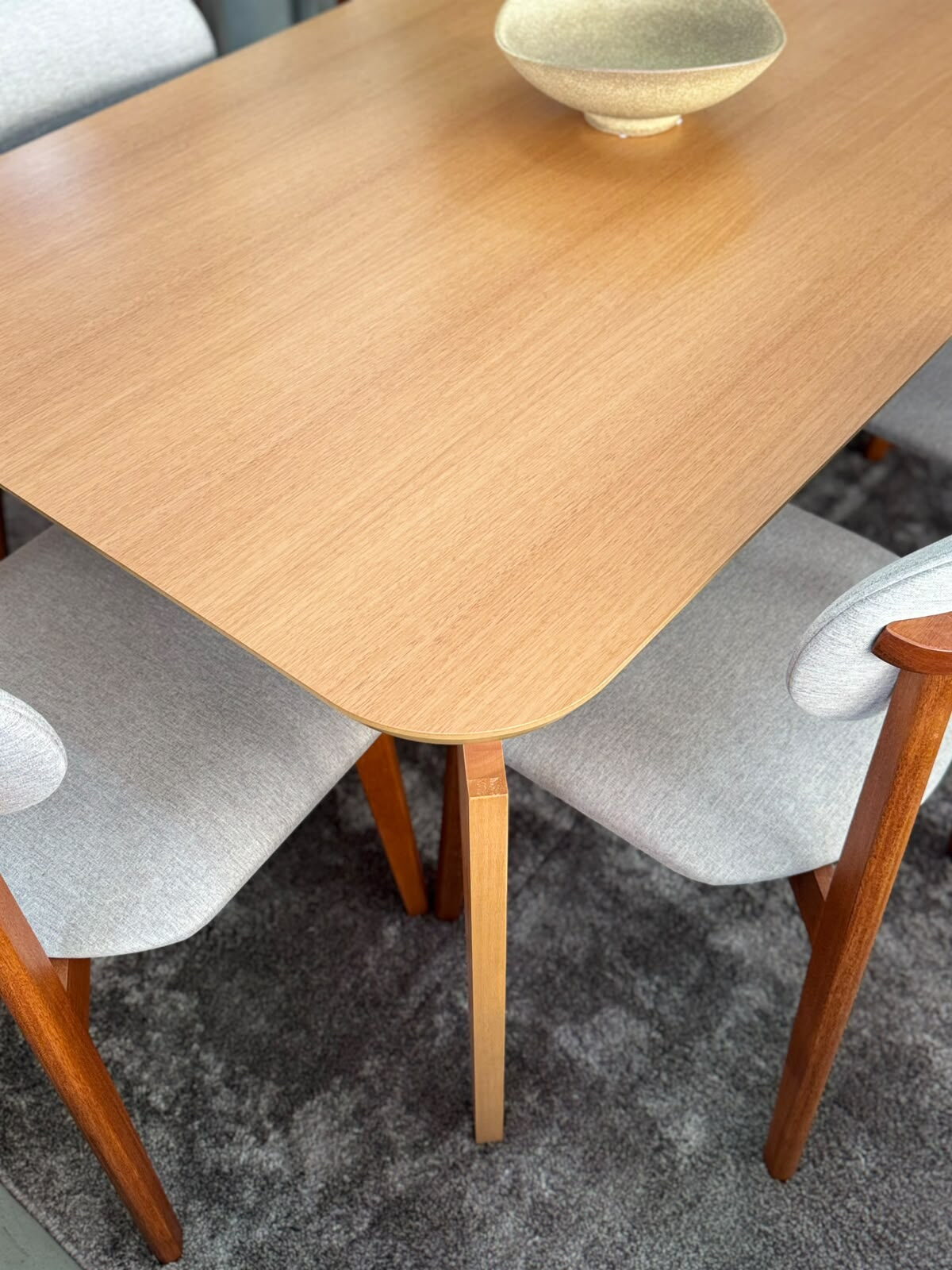 Conjunto de Mesa 1,80x0,90 com 6 cadeiras foto 4