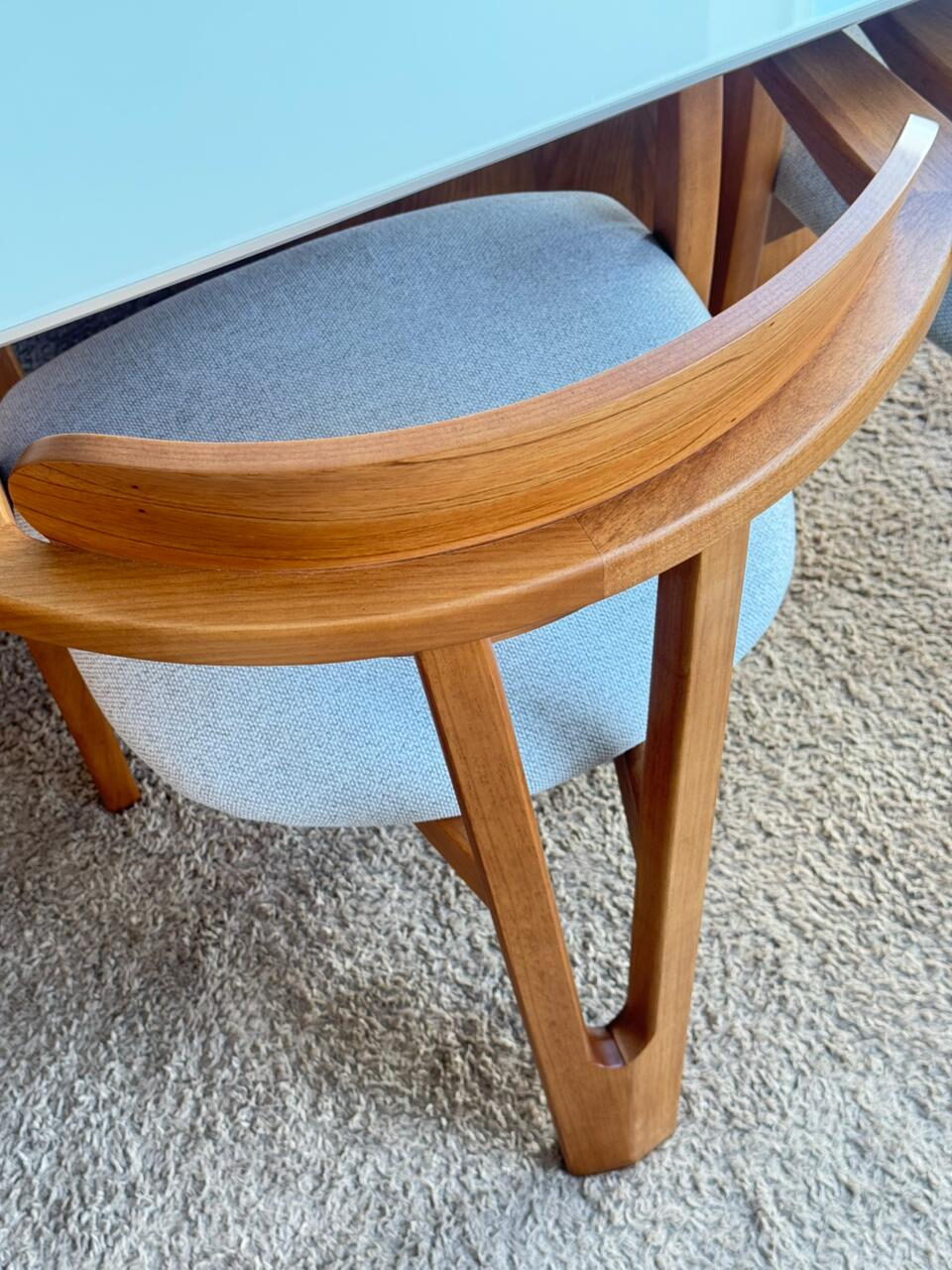 Mesa Quadrada 1,40x1,40 com 6 cadeiras foto 5